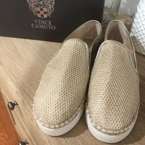 Vince Camuto Glitter Mesh Slip on sneaker